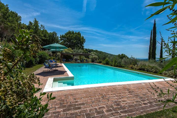 Location de vacances pour 4 personnes, avec terrasse à Pérouse - 2
