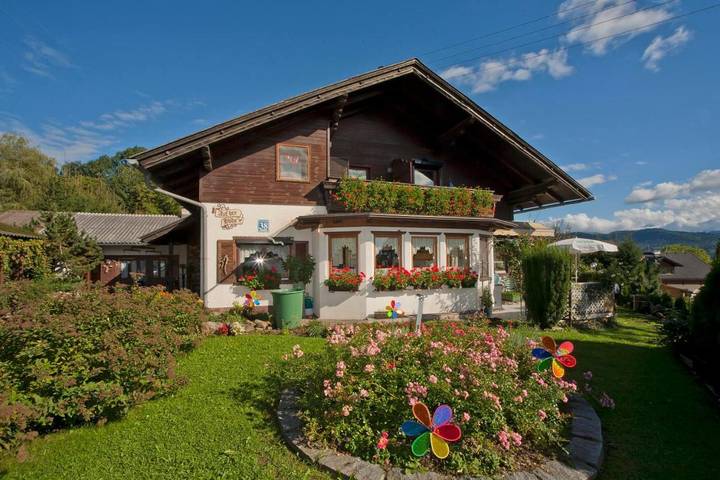 Ferienwohnung für 4 Personen, mit Balkon und Terrasse