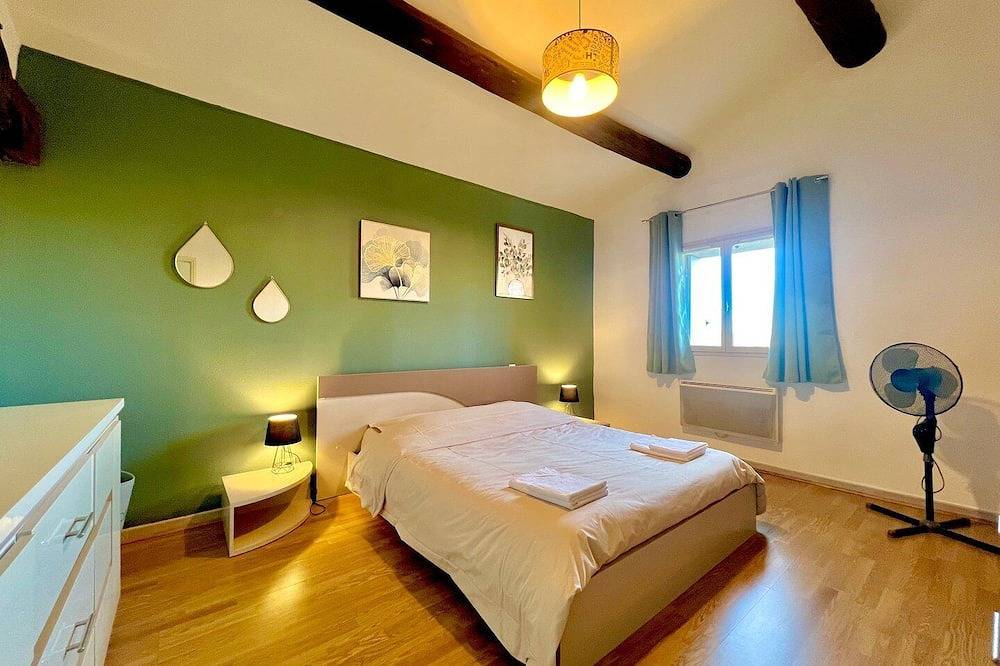 Appartement entier, Domaine de la Source, Nature & piscine à Uzès in Uzès, Région de Nîmes