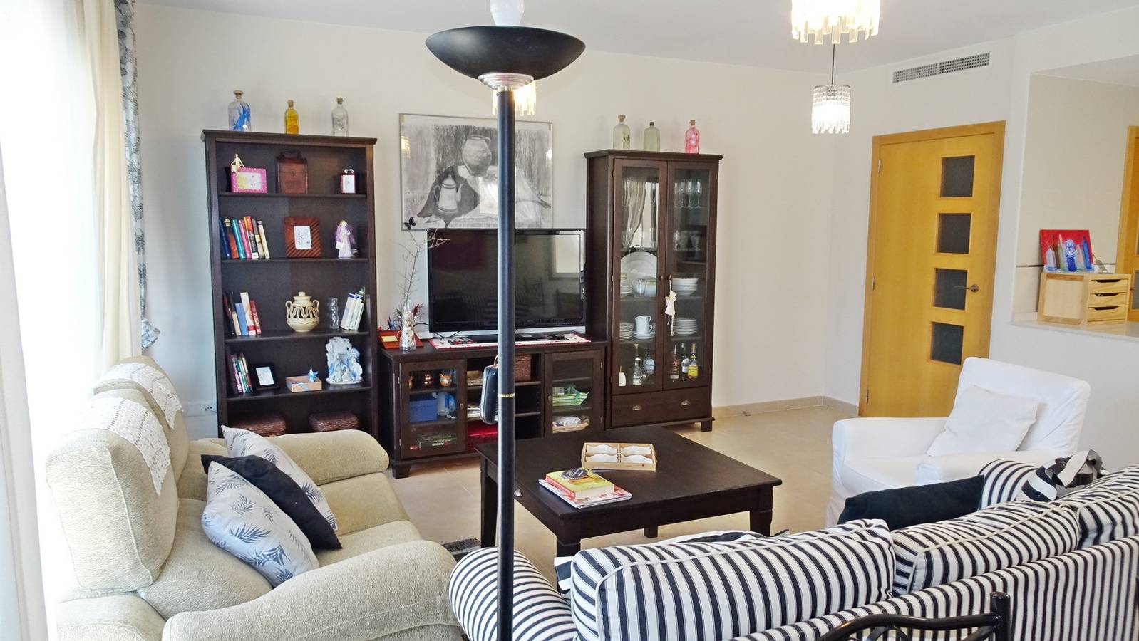 Entire apartment, Benicadell 1º   /   Playa De Miramar in Miramar (Valencia), Costa de Valencia
