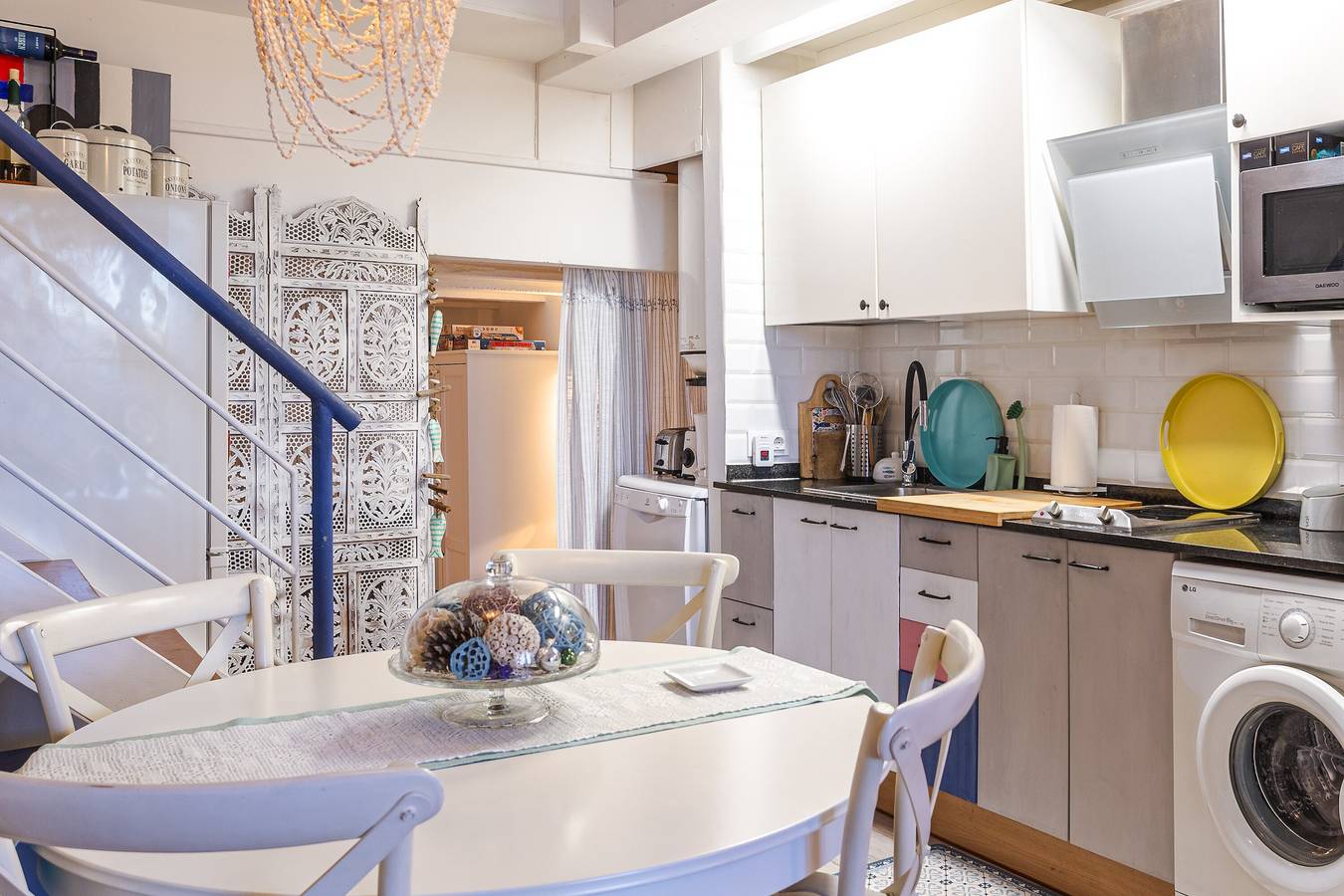 Apartamento entero, Apartamento 'Loft Cala Canyelles' con piscina compartida, Wi-Fi y aire acondicionado in Canyelles, Lloret de Mar