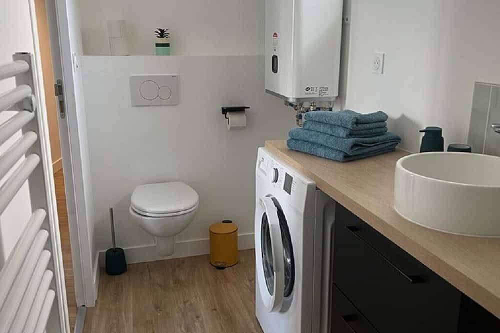 Entire apartment, Joli Appartement T2, Plein Centre Ville D'hennebont , Parking Gratuit in Hennebont, Côte des Mégalithes
