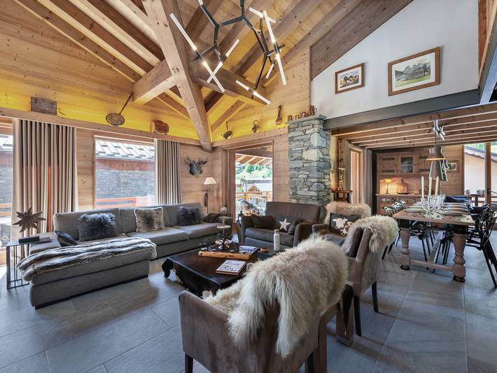 Ganze Wohnung, Bergduplex 4 Schlafzimmer, Nahe Skigebiet und Kamin in Saint-Martin-de-Belleville, Vanoise-Massiv