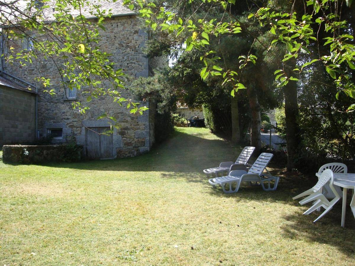 Holiday Home in Huparlac, Parc naturel régional de l'Aubrac
