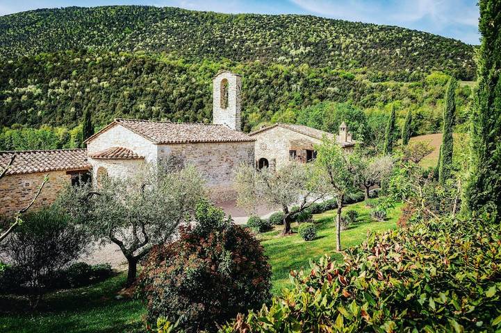 Villa for 14 people, with garden, with pets in Perugia