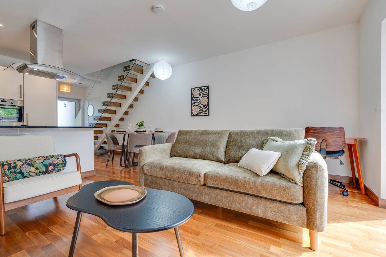 Stylish Townhouse in City Centre with Free Parking - Pass the Keys in Coleridge Ward, Cambridge