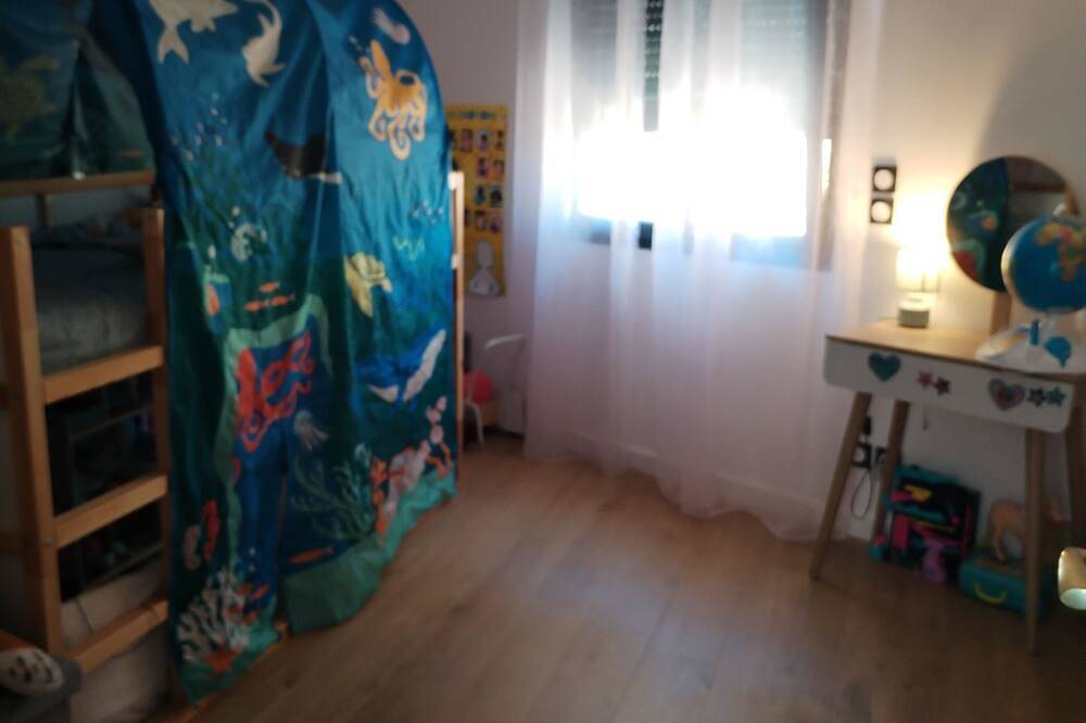 Spacious villa with pool in Mus, Nimes region