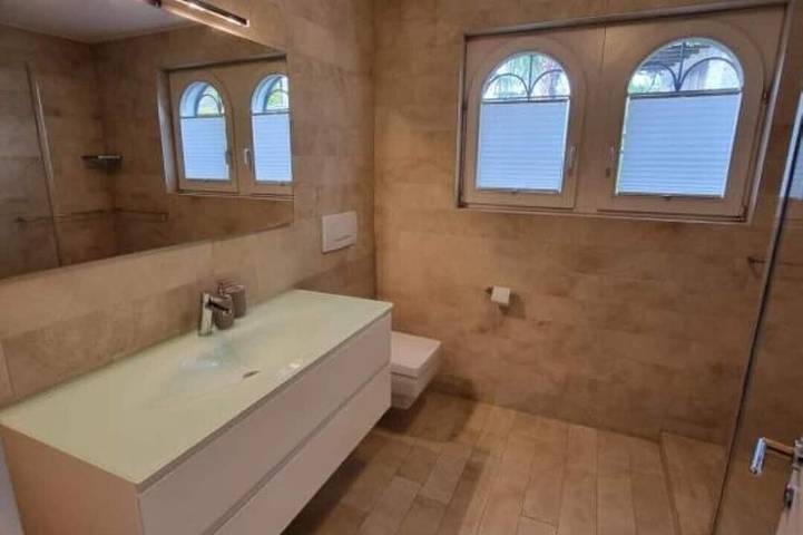 Villa für 8 Personen, mit Balkon und Garten im Ticino - 4