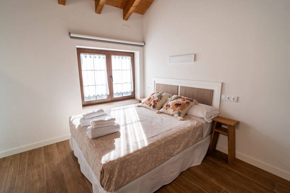 Entire apartment, Casa Viña · Apartamento Rural para 4 huéspedes in Carreño, Costa Verde (Spain)