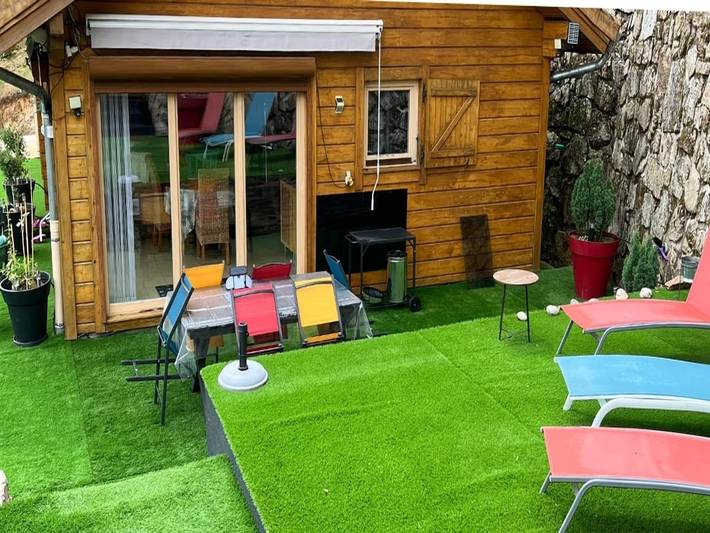 Chalet pour 6 personnes, avec terrasse et jardin, adapté aux familles en Ardèche - 2