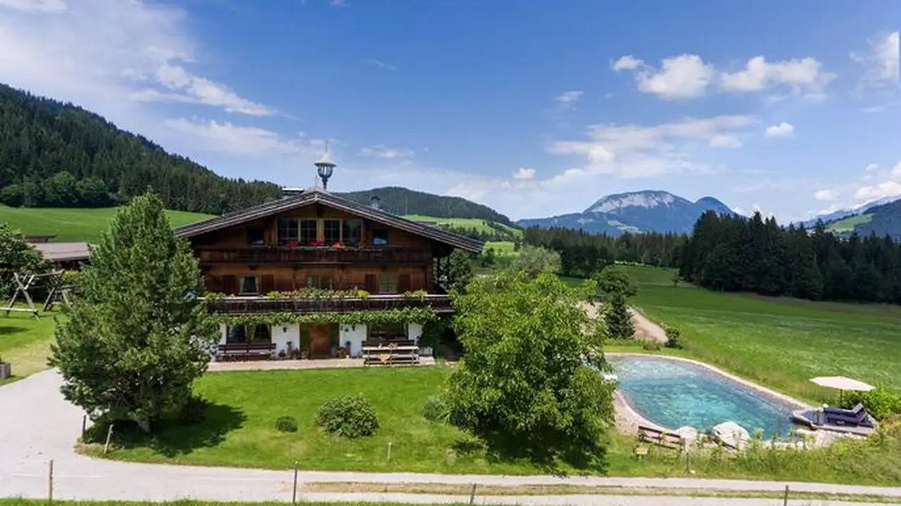 Doppelzimmer für 2 Personen (20 m²) in Hopfgarten im Brixental in Hopfgarten im Brixental, Kaisergebirge