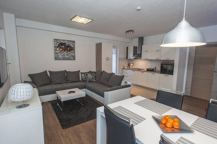 Appartement de vacances pour 4 personnes, avec balcon, animaux acceptés - 1