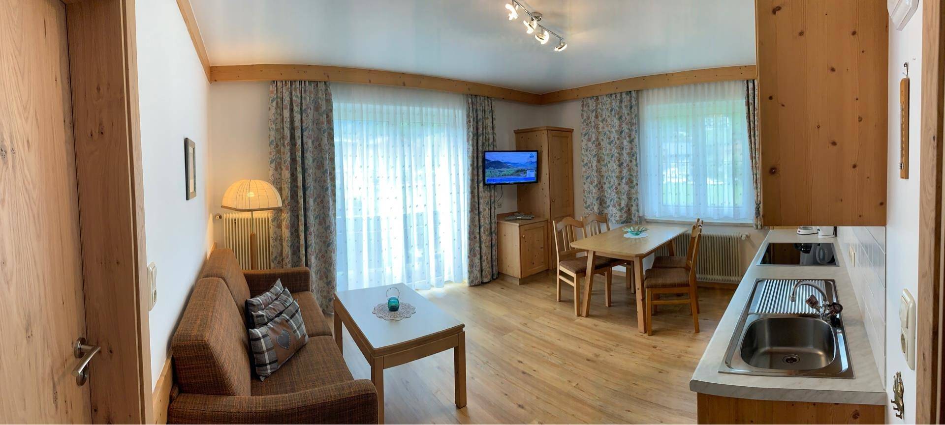 Entire holiday apartment, Apartment Breithorn /1 Schlafraum/Dusche, Wc in Maria Alm am Steinernen Meer, Maria Alm