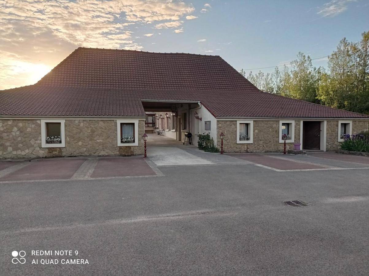 La Ferme du Guindal - Chambre Bouton d'Or in Marquise, Région de Boulogne-sur-Mer
