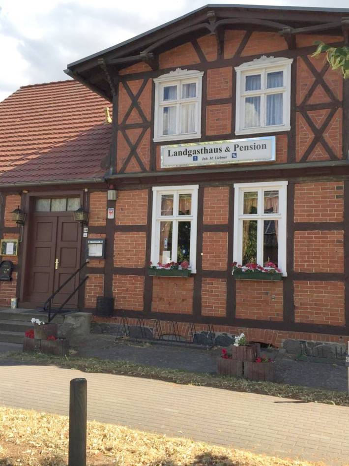 Hotel für 3 Personen, mit Balkon und Terrasse sowie Ausblick in Groß Pankow (Prignitz)