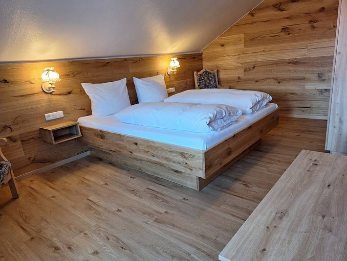 Ferienwohnung für 4 Personen, mit Balkon und Garten sowie Sauna und Ausblick in Rubi