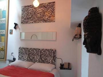 Gîte pour 3 personnes, avec jardin et terrasse dans Ispra