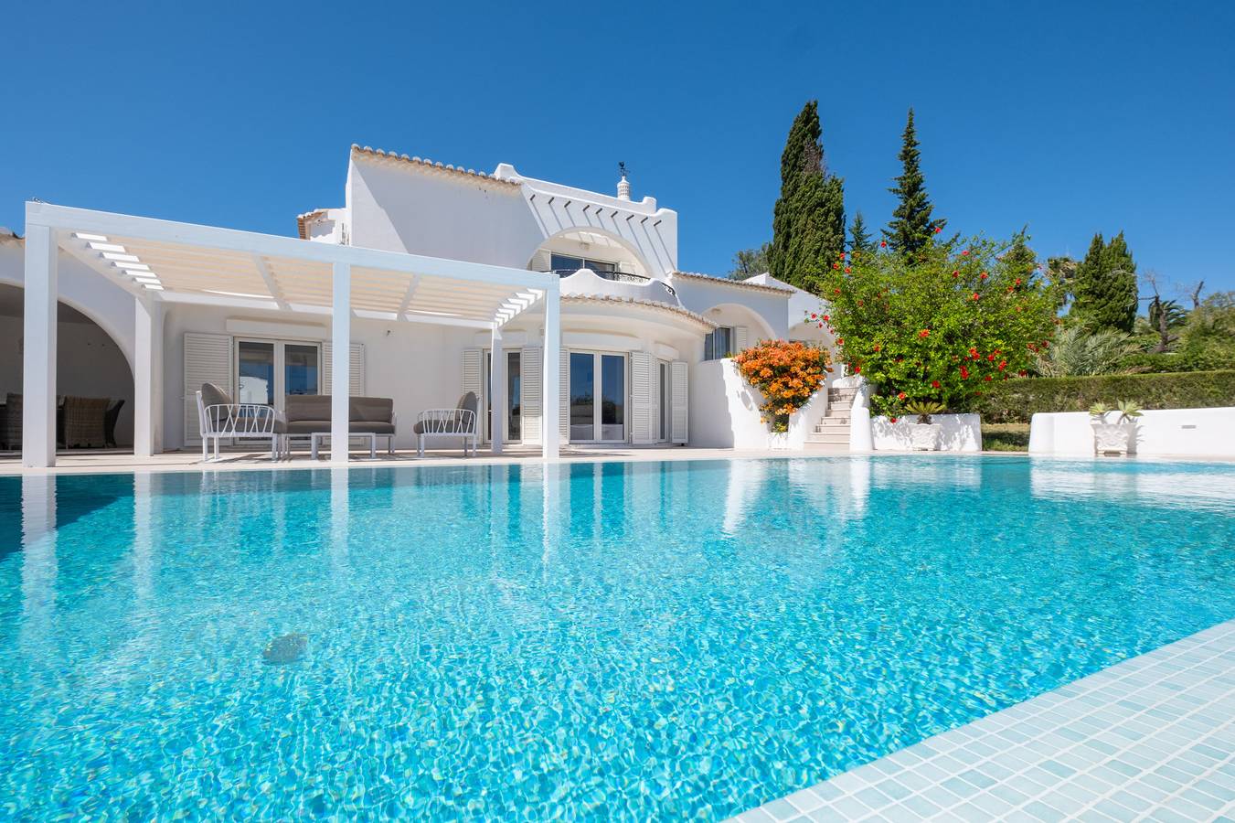 Fabulous spacious villa [57] in São Sebastião, Lagos