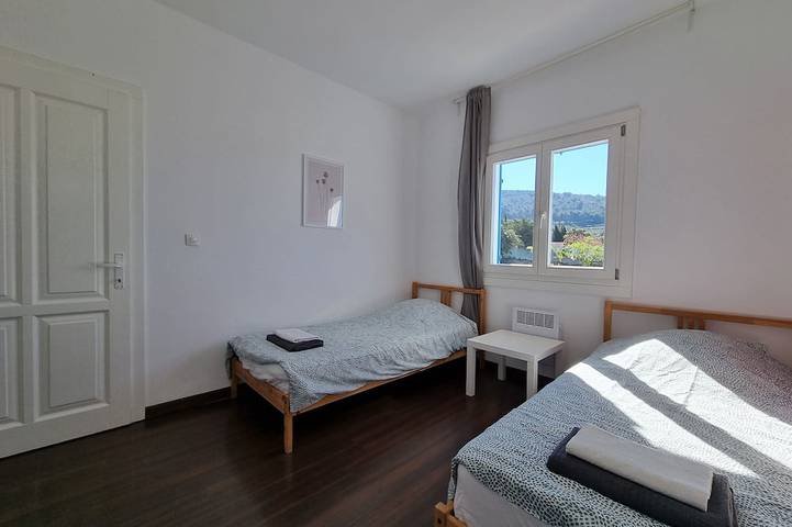 Location de vacances pour 8 personnes, avec terrasse et jacuzzi à Oupia - 4