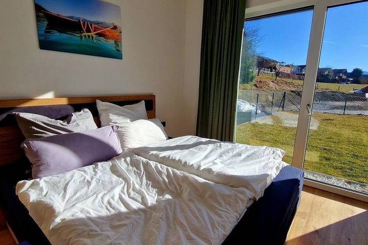 Ganze Wohnung, Stilvoll eingereichtete Traum-Ferienwohnung in Hohe Tauern, Lendorf