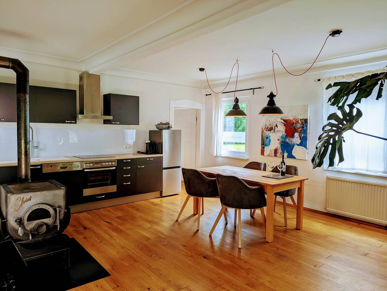 Ganze Wohnung, Ferienwohnung 'Lichtenstein' mit Bergblick, privater Terrasse und Wlan in Lichtenstein (Stadt), Lichtenstein