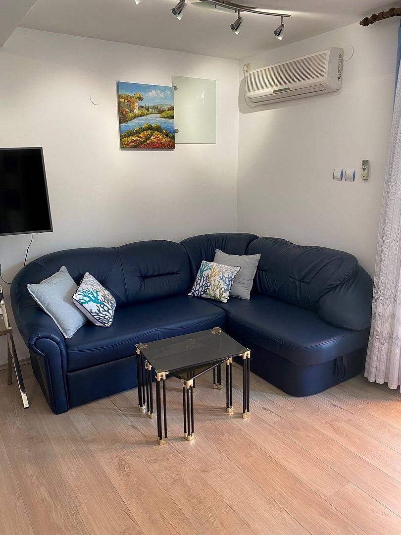 Geheel appartement, Vakantieappartement voor 2 personen in Ćunski, Lošinj