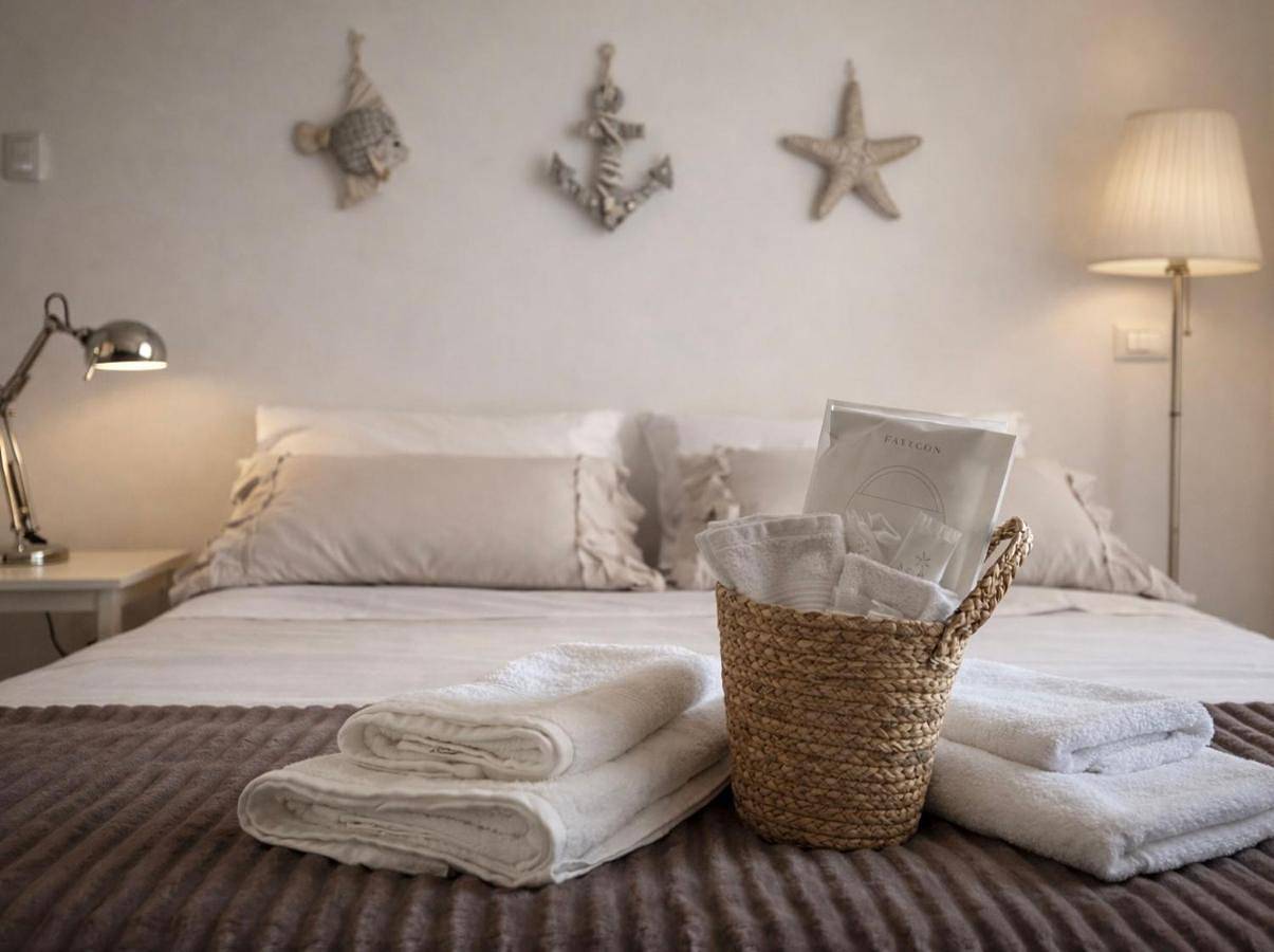 Ganze Wohnung, Two-Bedroom Apartment in Nettuno, Rom Provinz