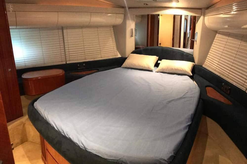 Yacht Charter In Douro River - Porto in Porto, District de Porto