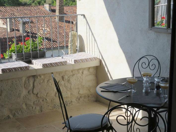 Gîte pour 4 personnes, avec terrasse et vue à Aubeterre-sur-Dronne - 4