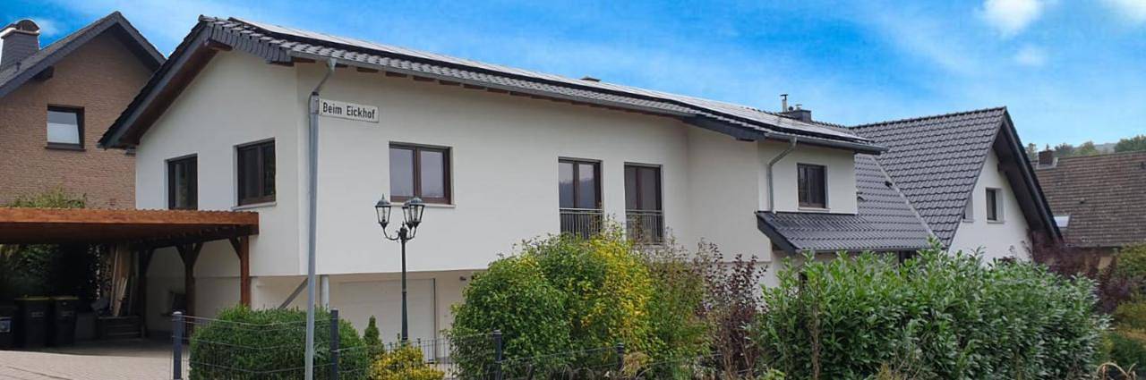 Ferienwohnung für 3 Personen, mit Terrasse und Sauna sowie Ausblick