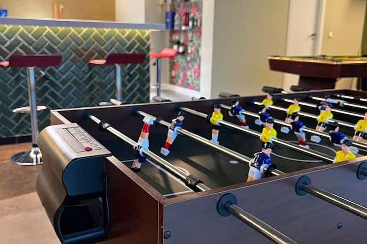 Luxe Experience Toledo | Pool | BBQ | Billiards | Billiards in Layos, Toledo Province