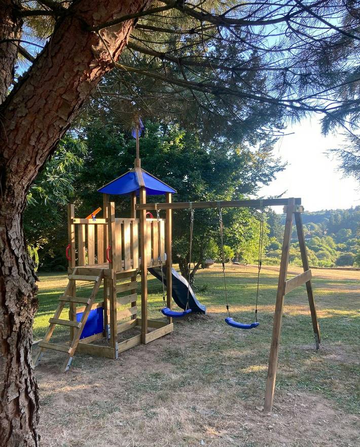 Location de vacances pour 6 personnes, avec terrasse, animaux acceptés à Saint-Priest-Ligoure - 4