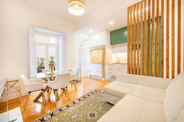 Ferienwohnung für 5 Personen, mit Balkon und Garten - 1