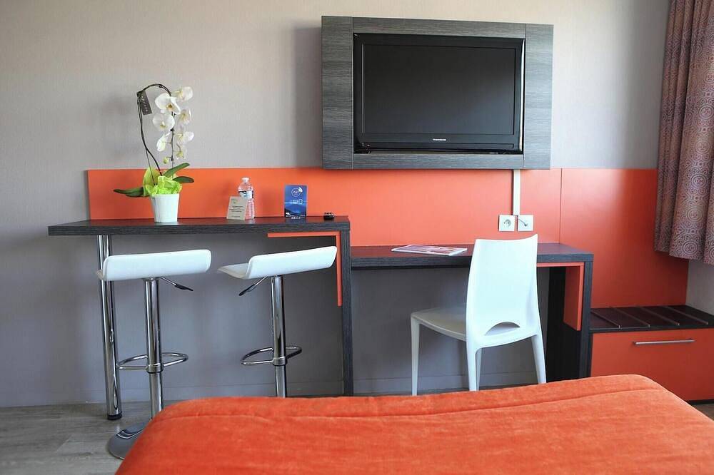 Entire apartment, Comfort apartment near central Paris in Chevilly-Larue, Val-de-Marne
