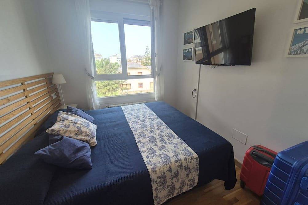 45A01 Apartment in Puerto de Vega in Puerto de Vega, Navia
