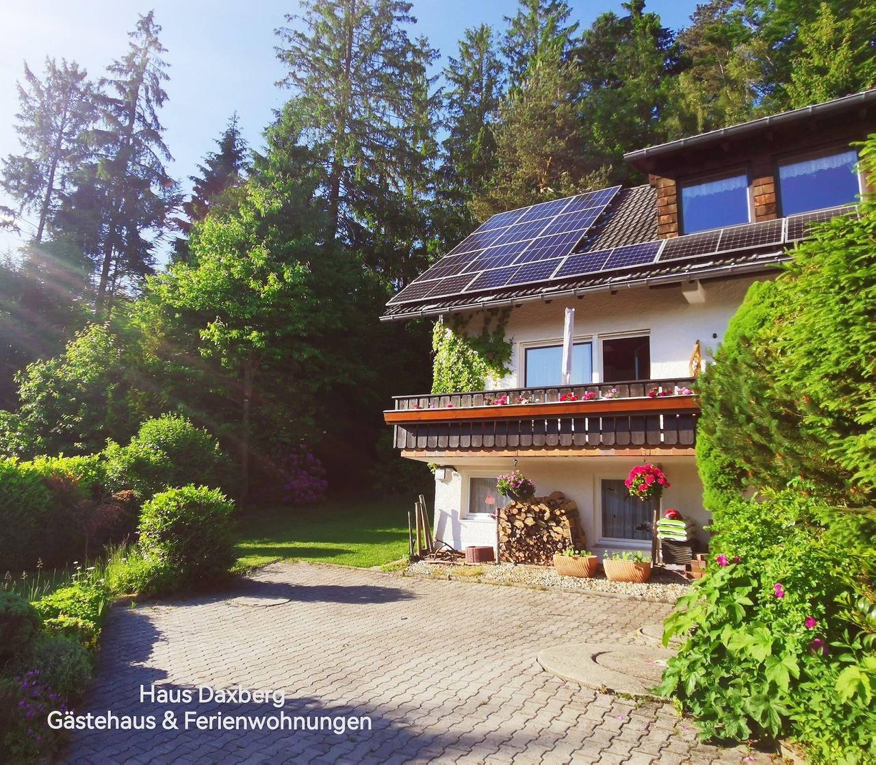 Ganzes Studio, "Haus Daxberg" idyllisch gelegen im Bayerischen Wald - Ferienwohnung mit Zimmer Küche Bad in Eppenschlag, Ostbayern