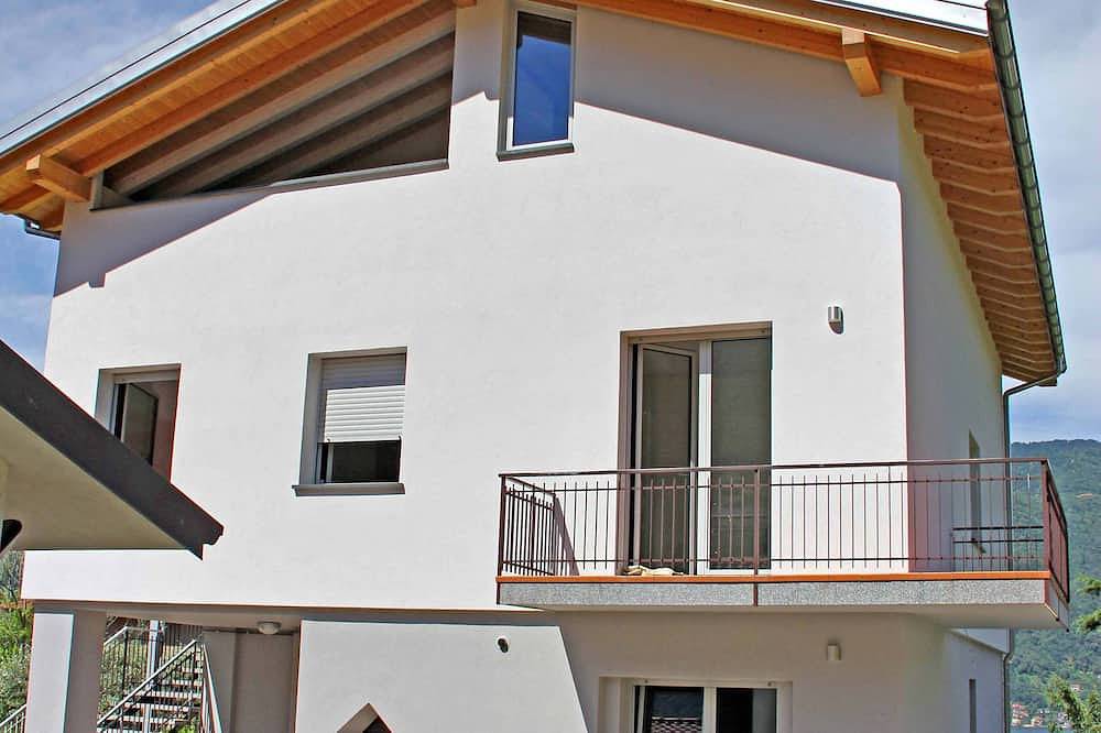 Geheel appartement, - Vakantie aan het Comomeer - B & B del Lario - in Mandello del Lario, Westelijke Bergamo-Alpen