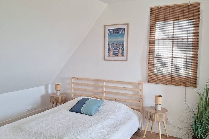 Location de vacances pour 9 personnes, avec jardin et terrasse à Gonneville-en-Auge - 4