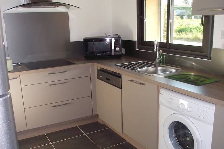 Gîte pour 10 personnes, avec piscine et jardin à Camaret-sur-Aigues - 2