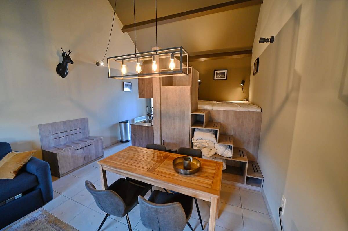 Estudio entero, 2 persons studio located on the first floor near Durbuy. in Barvaux-sur-Ourthe, Durbuy