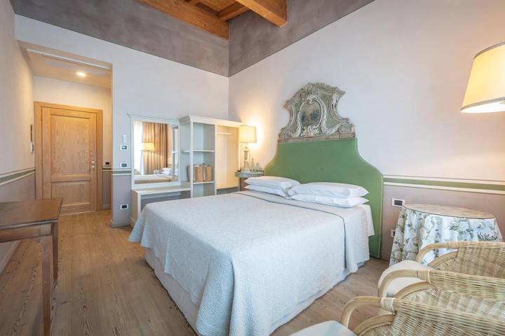 Landhaus für 2 Personen, mit Balkon und Whirlpool sowie Terrasse und Garten in Venetien - 2