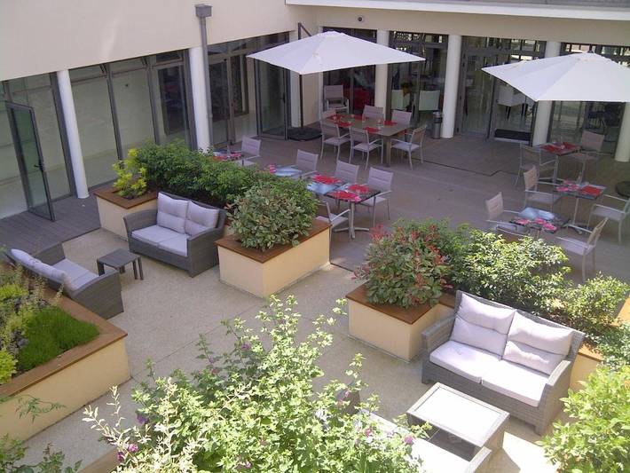 Location de vacances pour 2 personnes, avec balcon et jardin à Vichy - 3