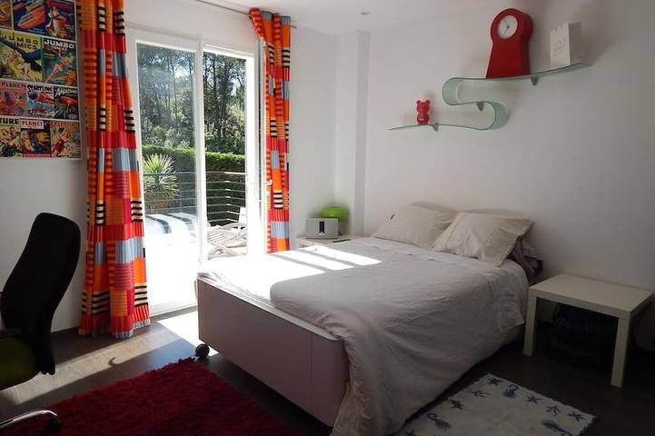 Location de vacances pour 8 personnes, avec jardin à Saint-Gély-du-Fesc - 2