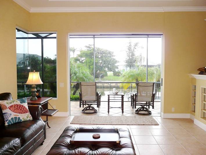 Holiday rental for 6 people, with terrace and hot tub as well as garden in Marco Island