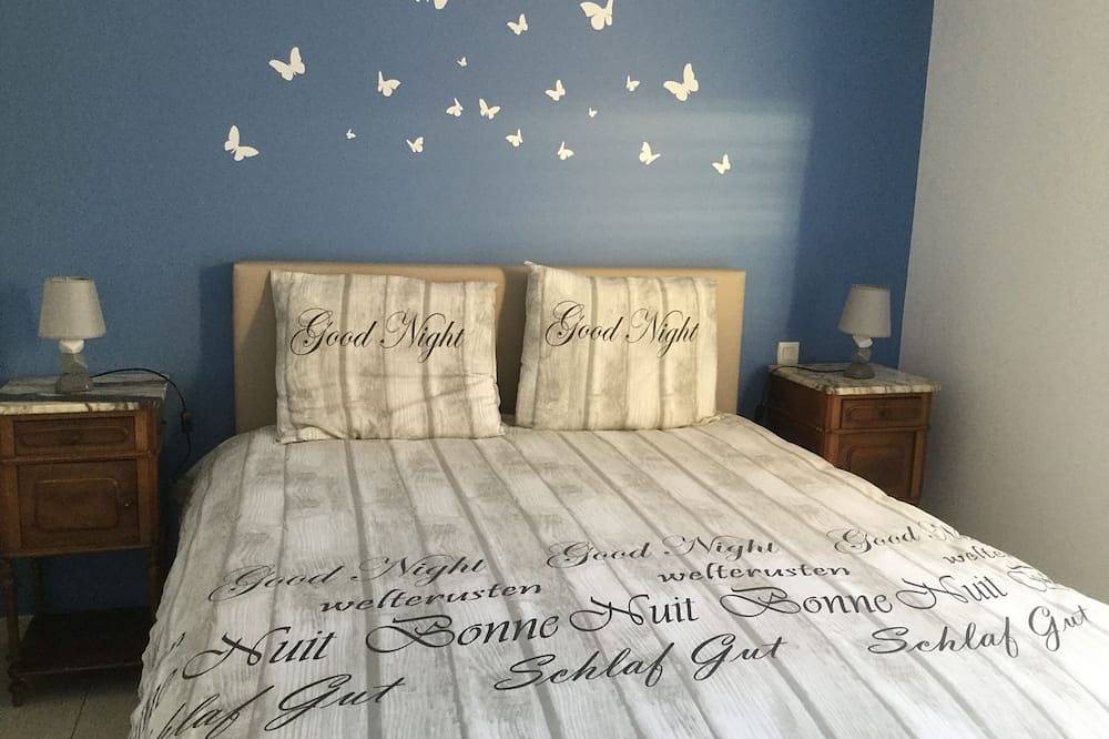 Ferien Frei stehende Villa mit beheiztem Pool in La Côte Vermeille, Palau-del-Vidre