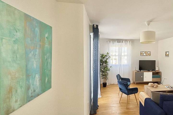 Appartement entier, ★ Modern Apartment Near Disneyland Paris ★ in Serris, Seine-et-Marne