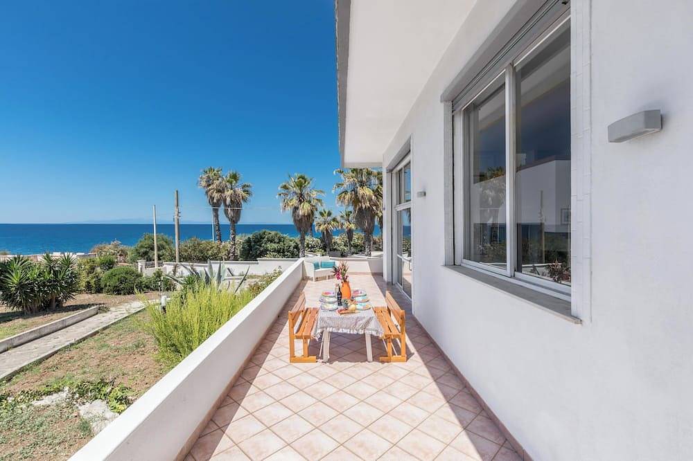 Villa Sunset by Barbarhouse in Leporano, Golfo di Taranto