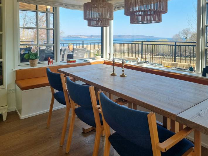 Feriehus for 9 personer, med terrasse - 1