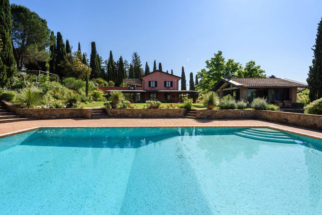 Villa San Gimignano View by Mmega in San Gimignano, Provincie Siena
