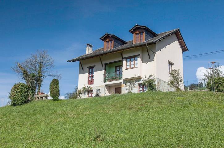 Casa rural para 6 personas, con vistas y jardín, Se admiten mascotas en Comarca del Narcea - 3